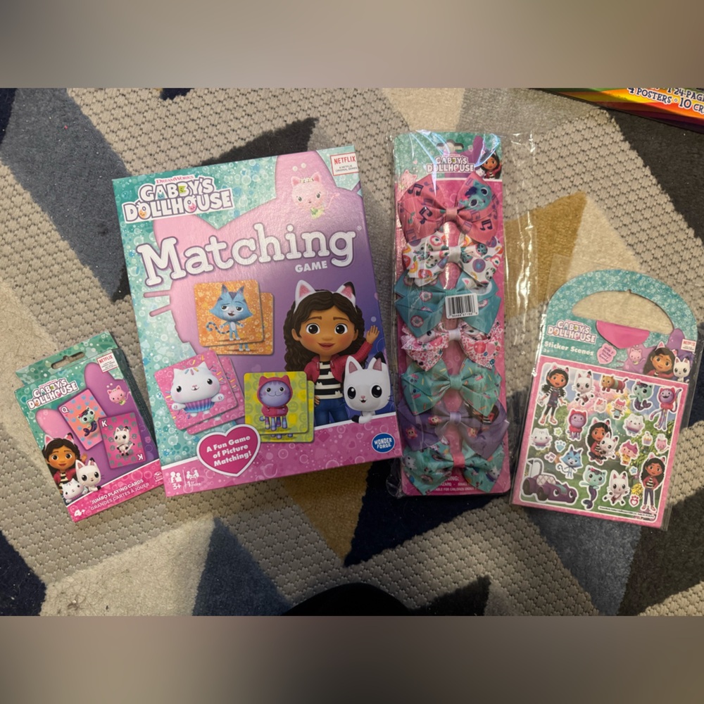 Gabbys Dollhouse Toy Bundle